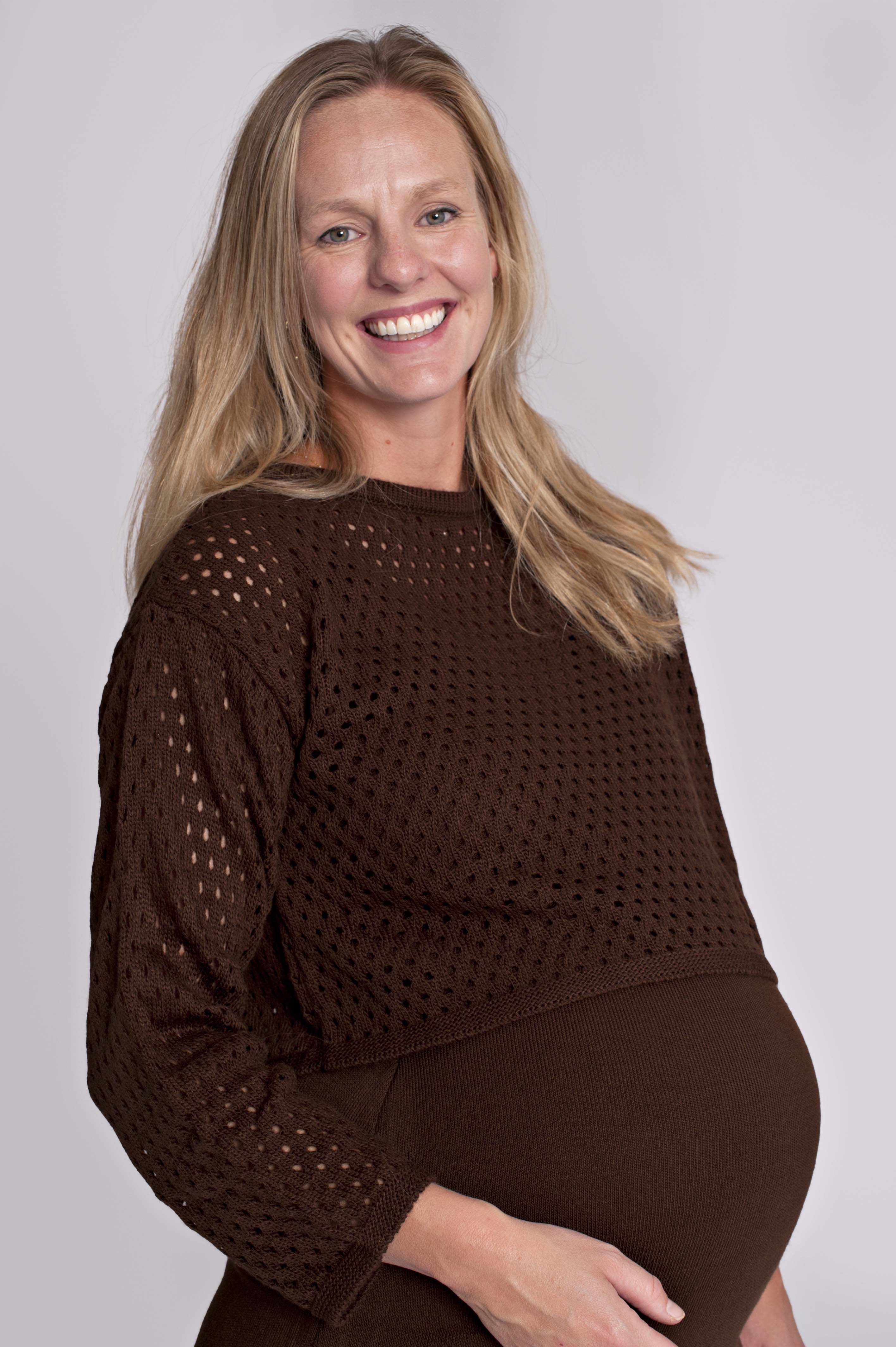 love2wait-umstandskleid-b999122-twinset-mit-crop-strickpulli-braun-kleid-und-pul image 6