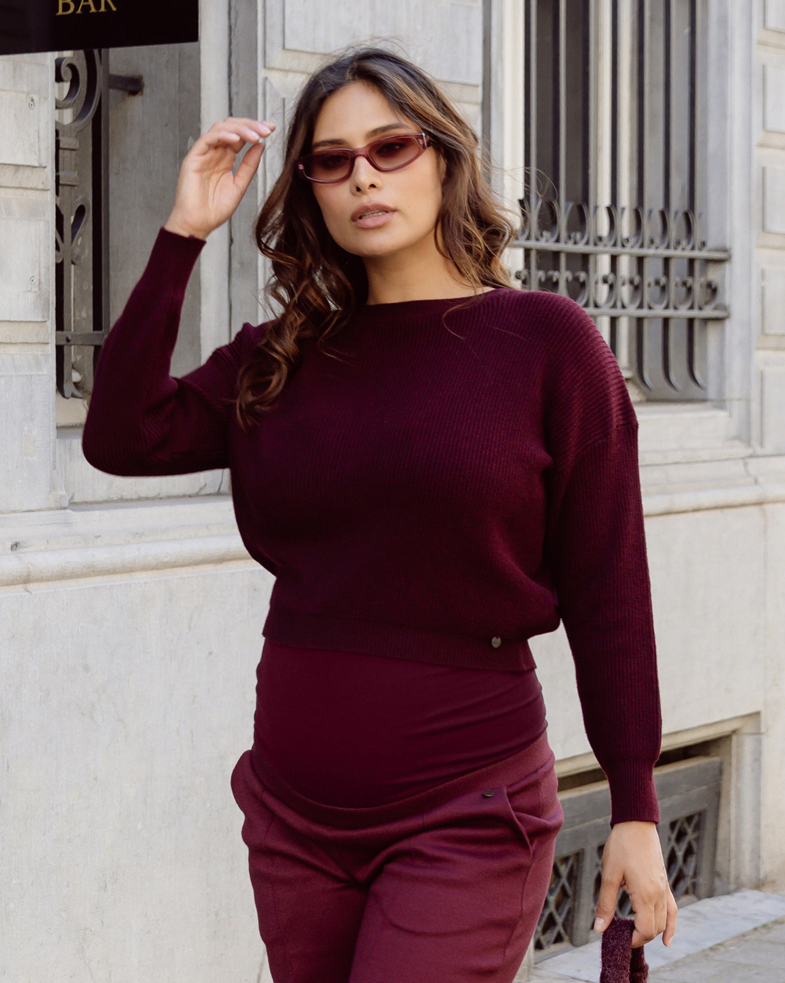 love2wait-knit-cropped-burgunderroter-langarm-croptop image 2