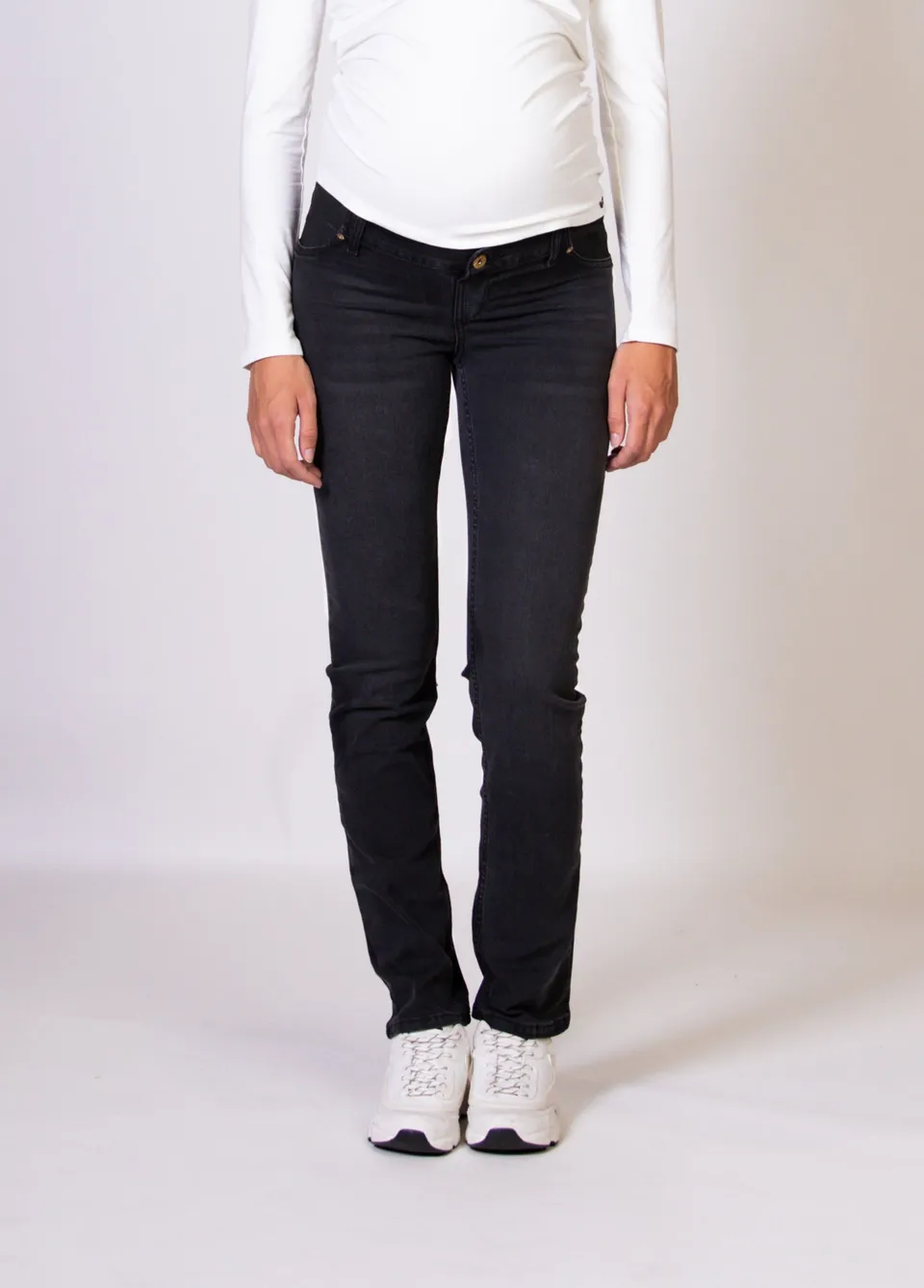love2wait-emerald-straight-fit-umstandsjeans-charcoal-b999036-055 image 1