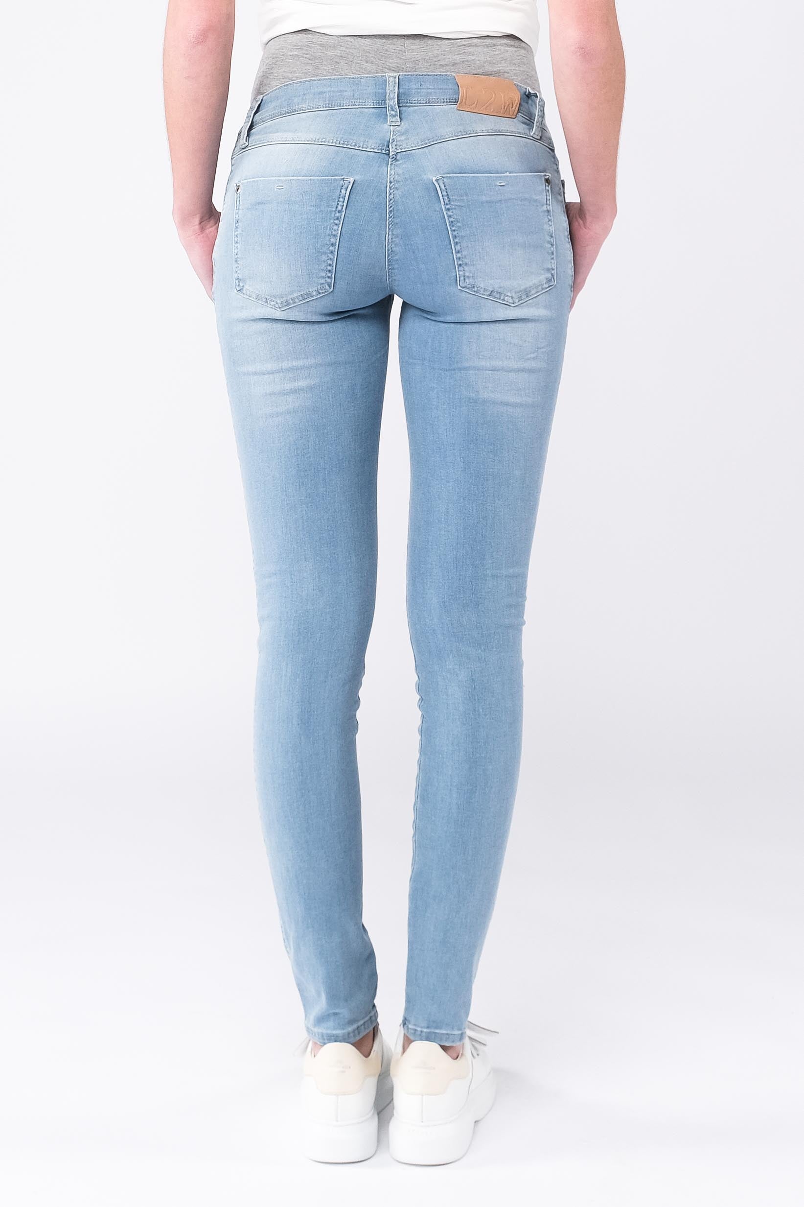 love2wait-jeans-sophia-32-skinny-fit-light-wash-umstandsjeans-in-32-l-nge image 4