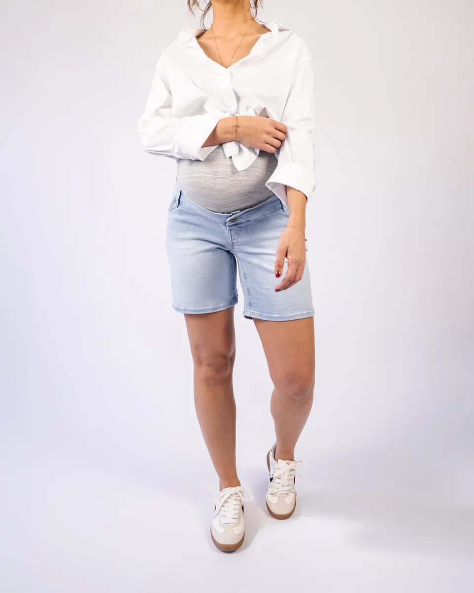 love2wait-jeans-short-long-light-wash-umstands-bermuda-mit-bauchband image 1