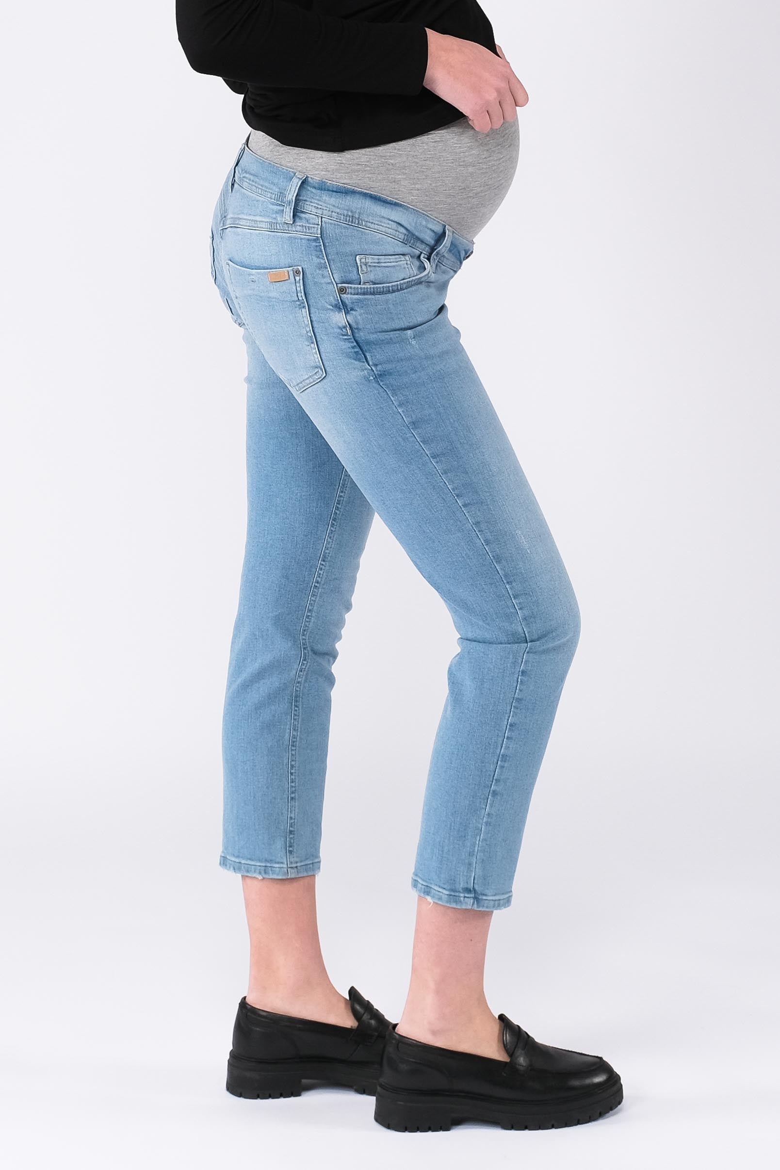 love2wait-umstands-jeans-straight-ankle-light-wash image 2