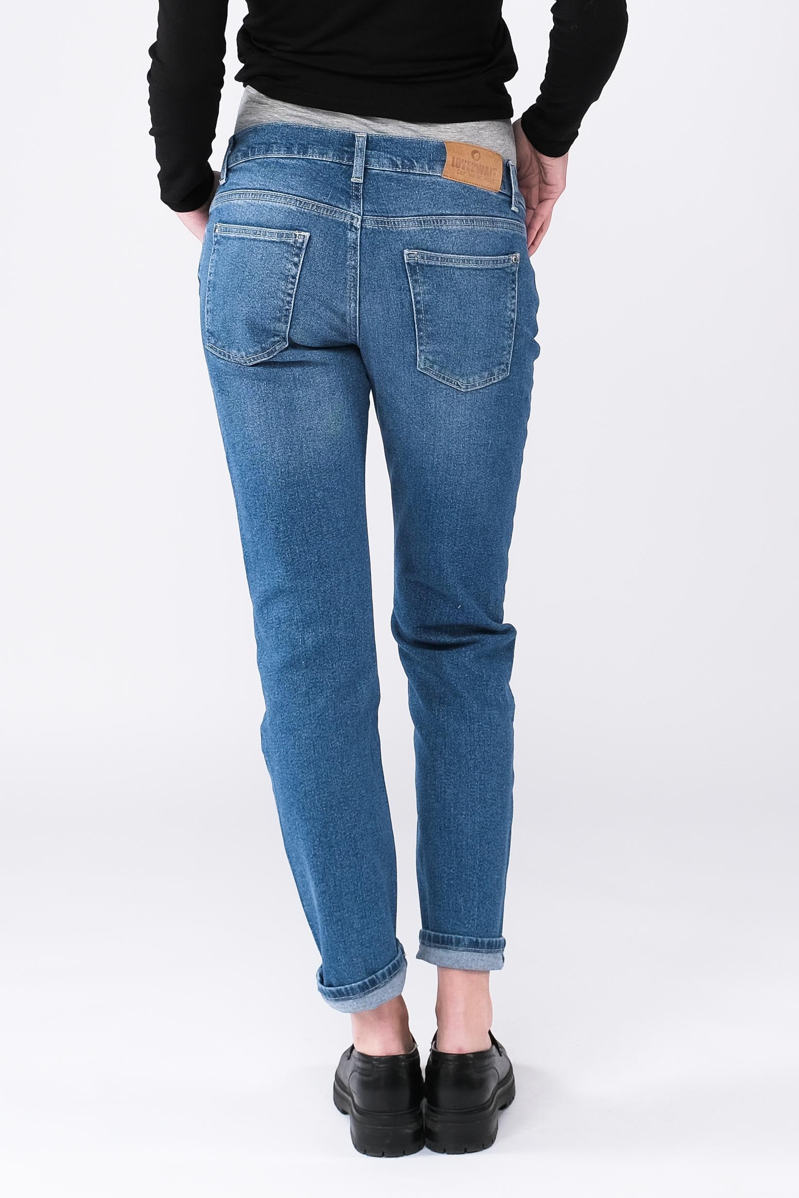 love2wait-jeans-norah-sustainable-32-mom-fit-stone-wash image 3