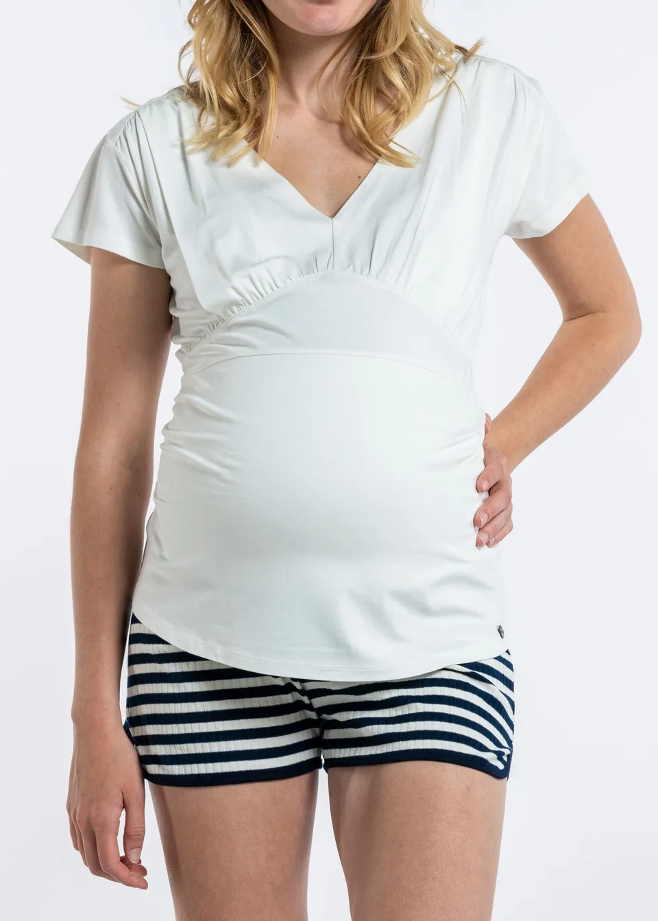 love2wait-top-nursing-ecovero-off-white-kurzarm-stilltop image 1
