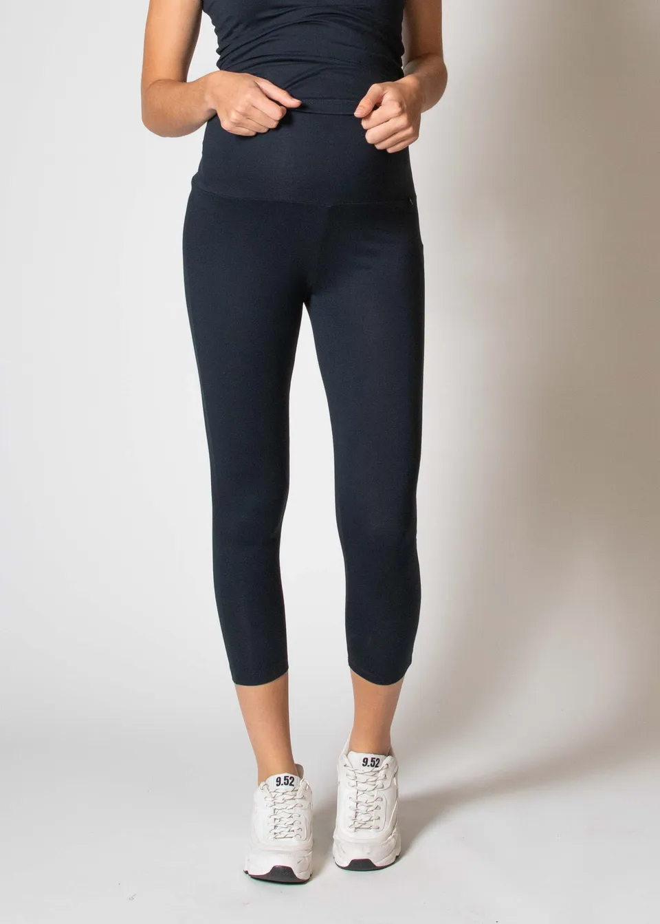 love2wait-legging-ecovero-cropped-navy image 1