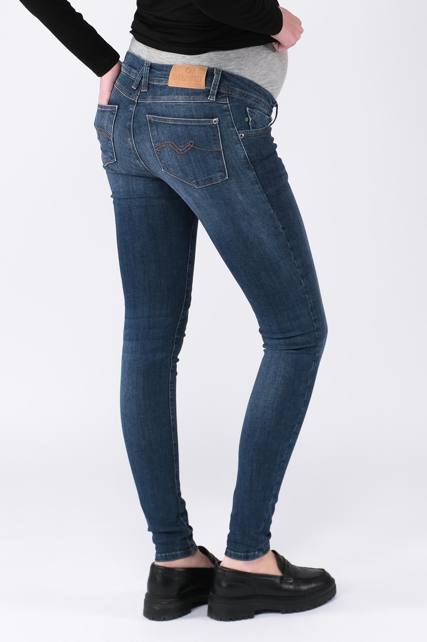 love2wait-sophia-skinny-fit-jeans-dark-wash-nachhaltig-l-nge-32 image 2