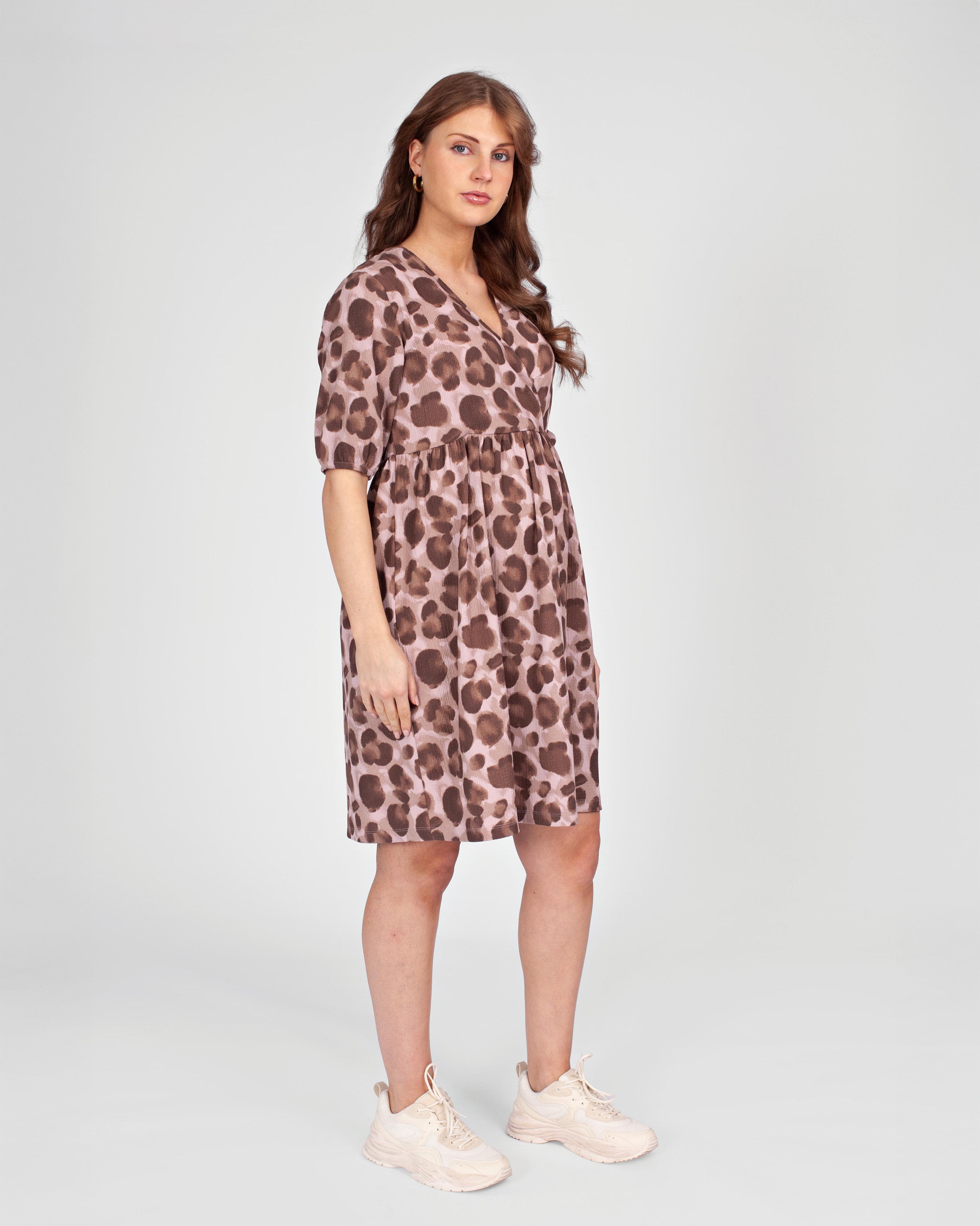 love2wait-kurzes-kleid-aop-pink-leopard image 1