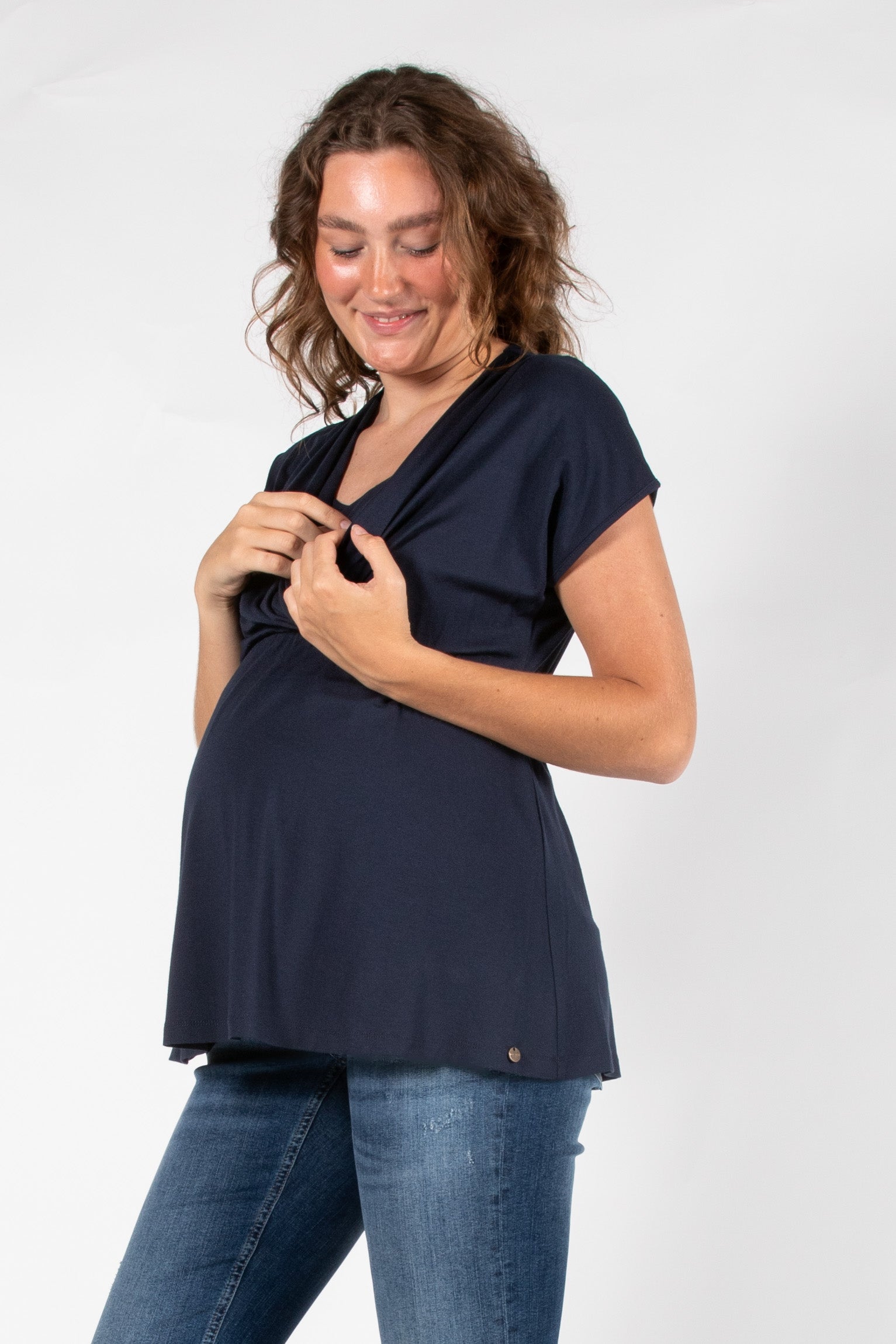love2wait-sophia-b999120-006-stilltop-rmellos-plissiert-ecovero-navy image 2