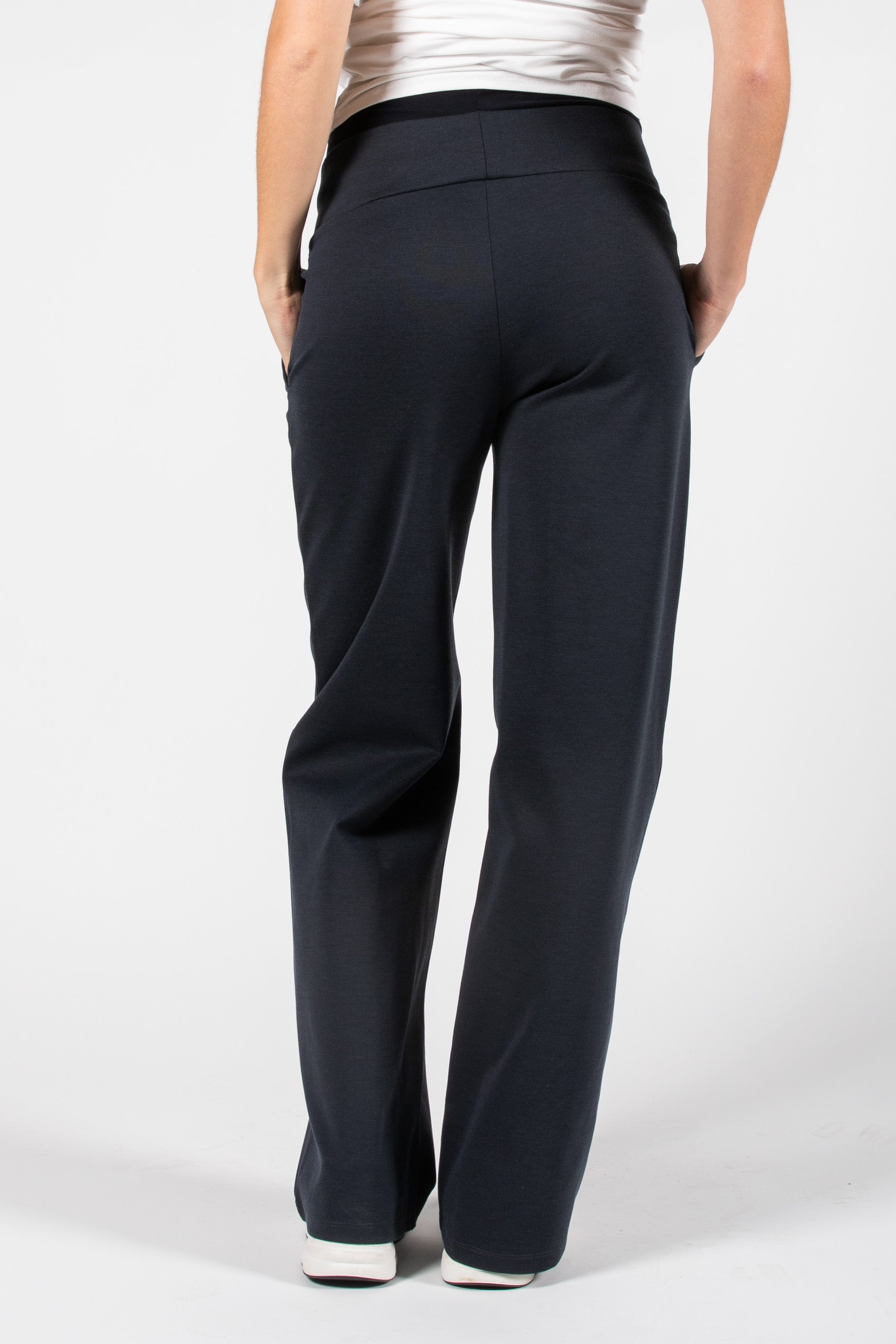 love2wait-pants-wide-leg-umstandsbrotre-mit-weitem-bein-und-angearbeitetem-bauch image 4