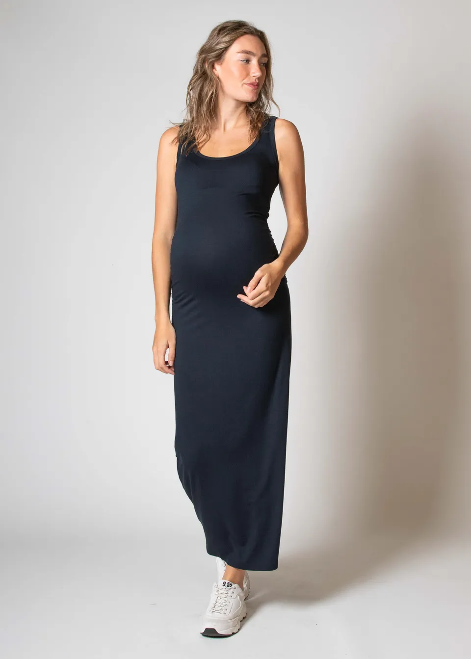 love2wait-long-dress-ecovero-in-navy-nachhaltiges-langes-umstandskleid image 1