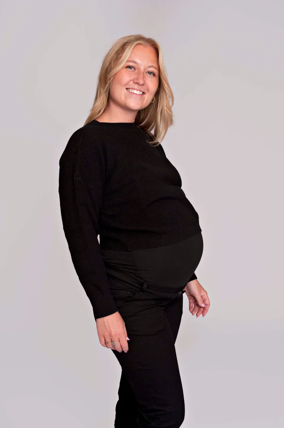 love2wait-knit-cropped-black-b999062-004 image 1