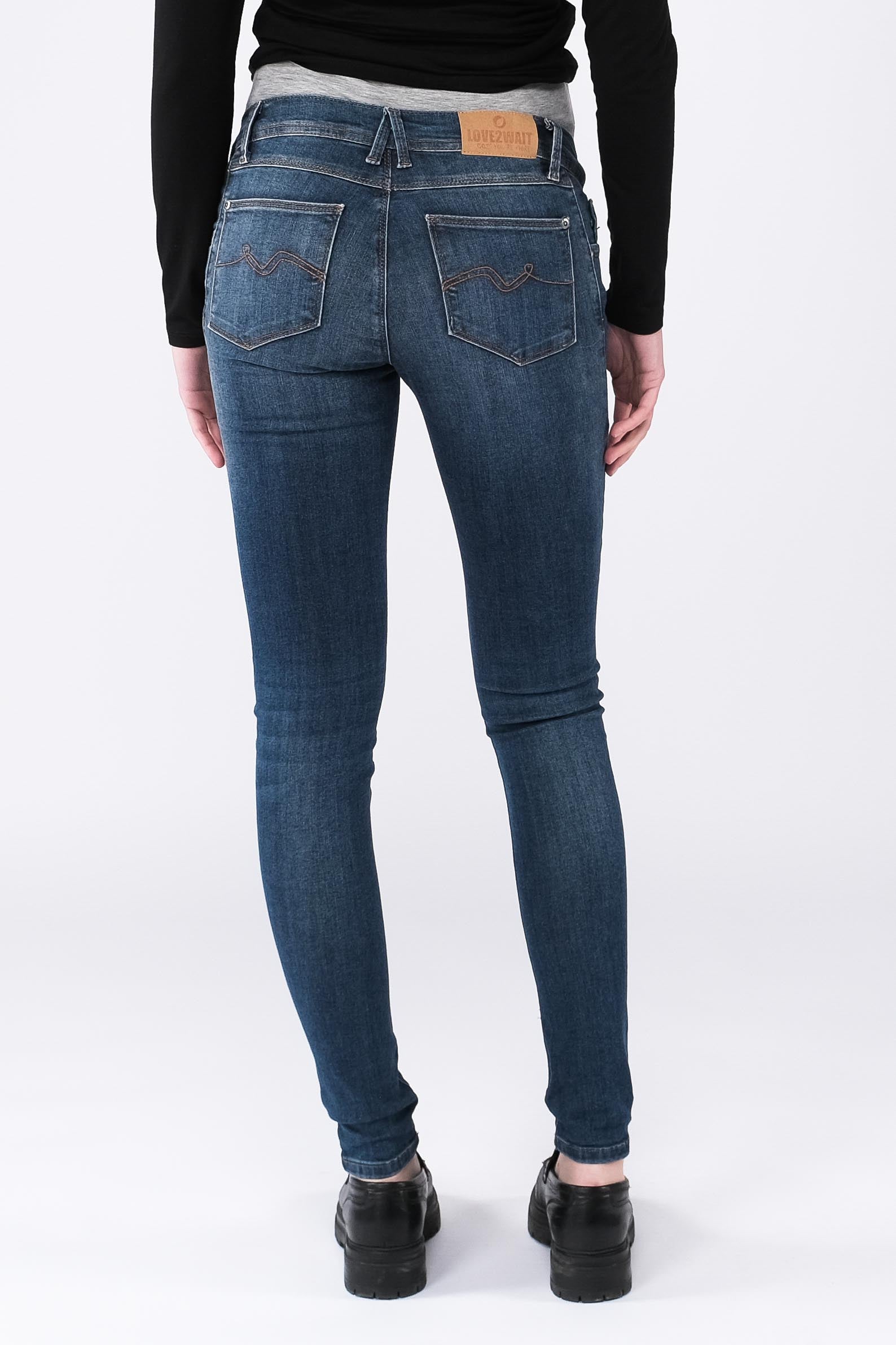 love2wait-sophia-skinny-fit-jeans-dark-wash-nachhaltig-l-nge-32 image 3