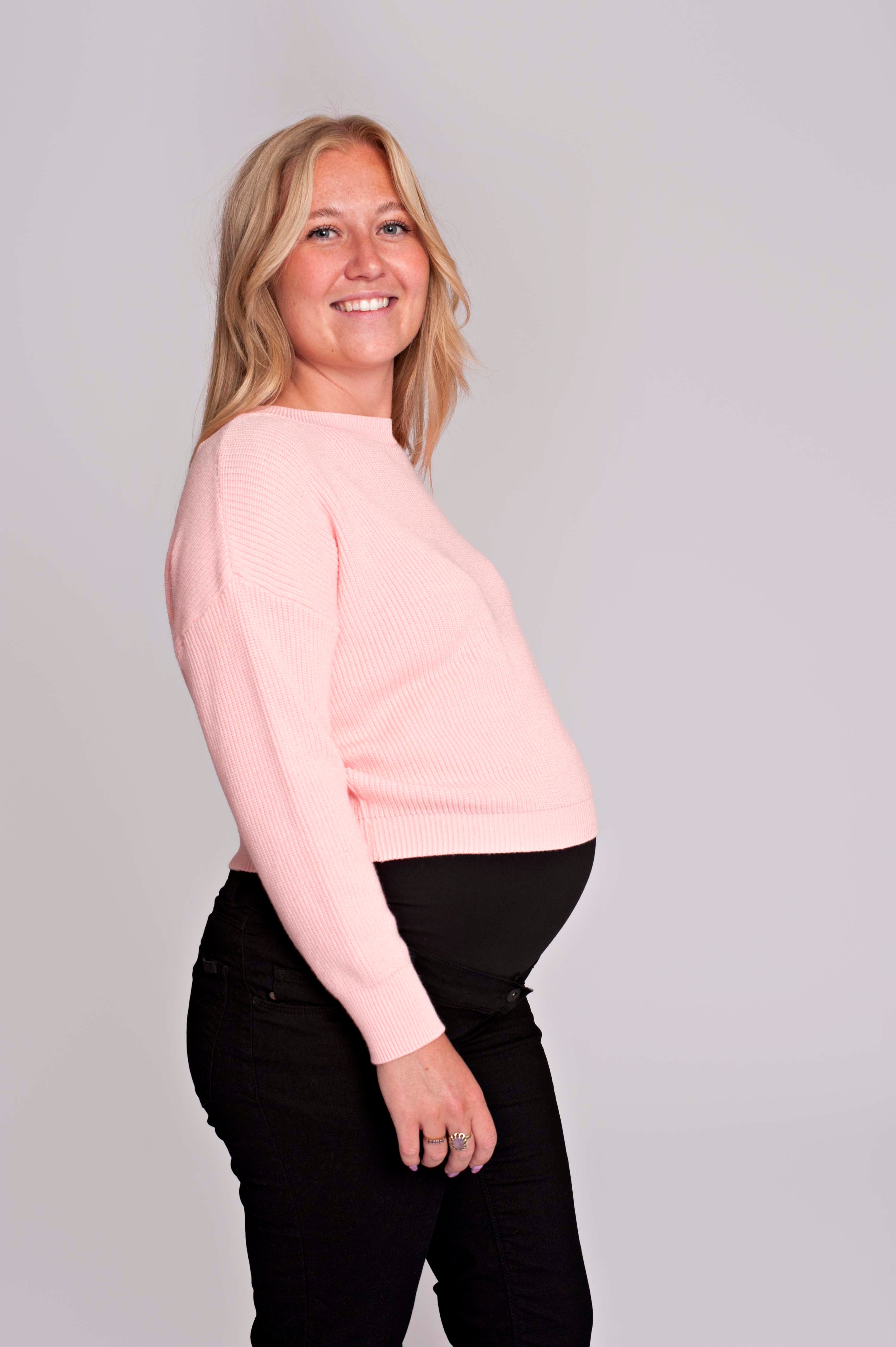 love2wait-knit-cropped-langarm-croptop-in-blush-basic-stilltop image 4