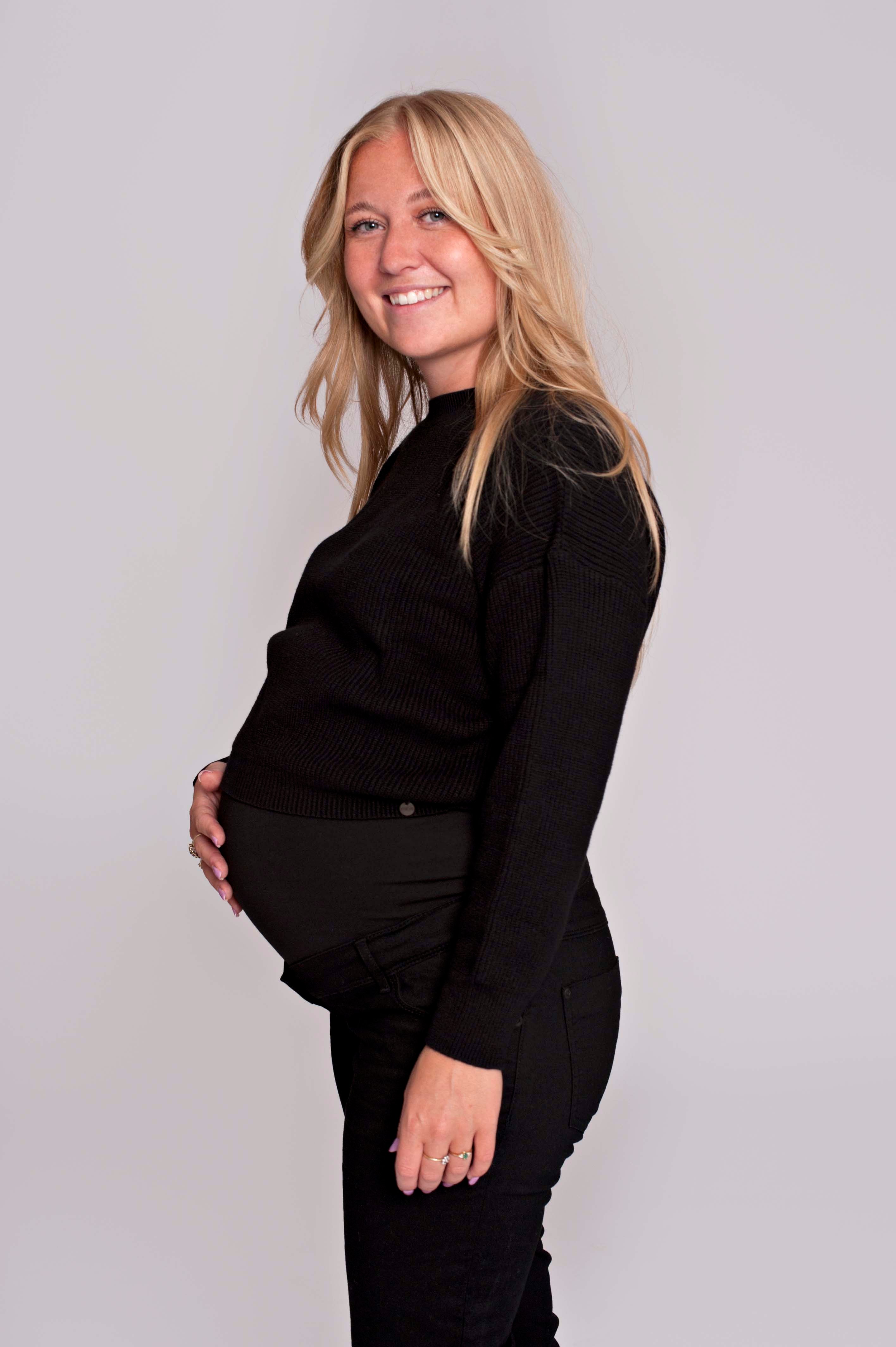 love2wait-knit-cropped-black-b999062-004 image 2