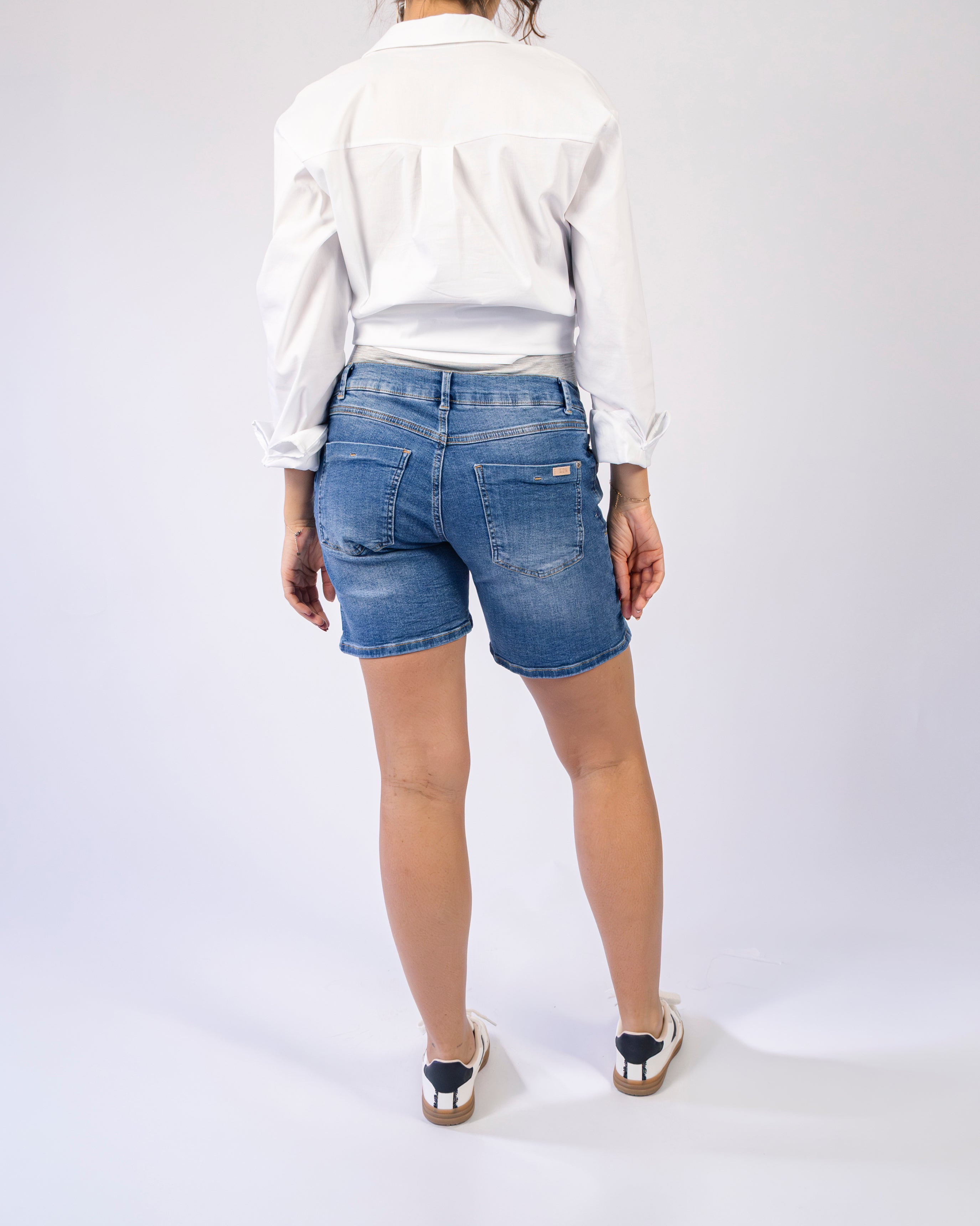 love2wait-jeans-short-long-stone-wash image 5