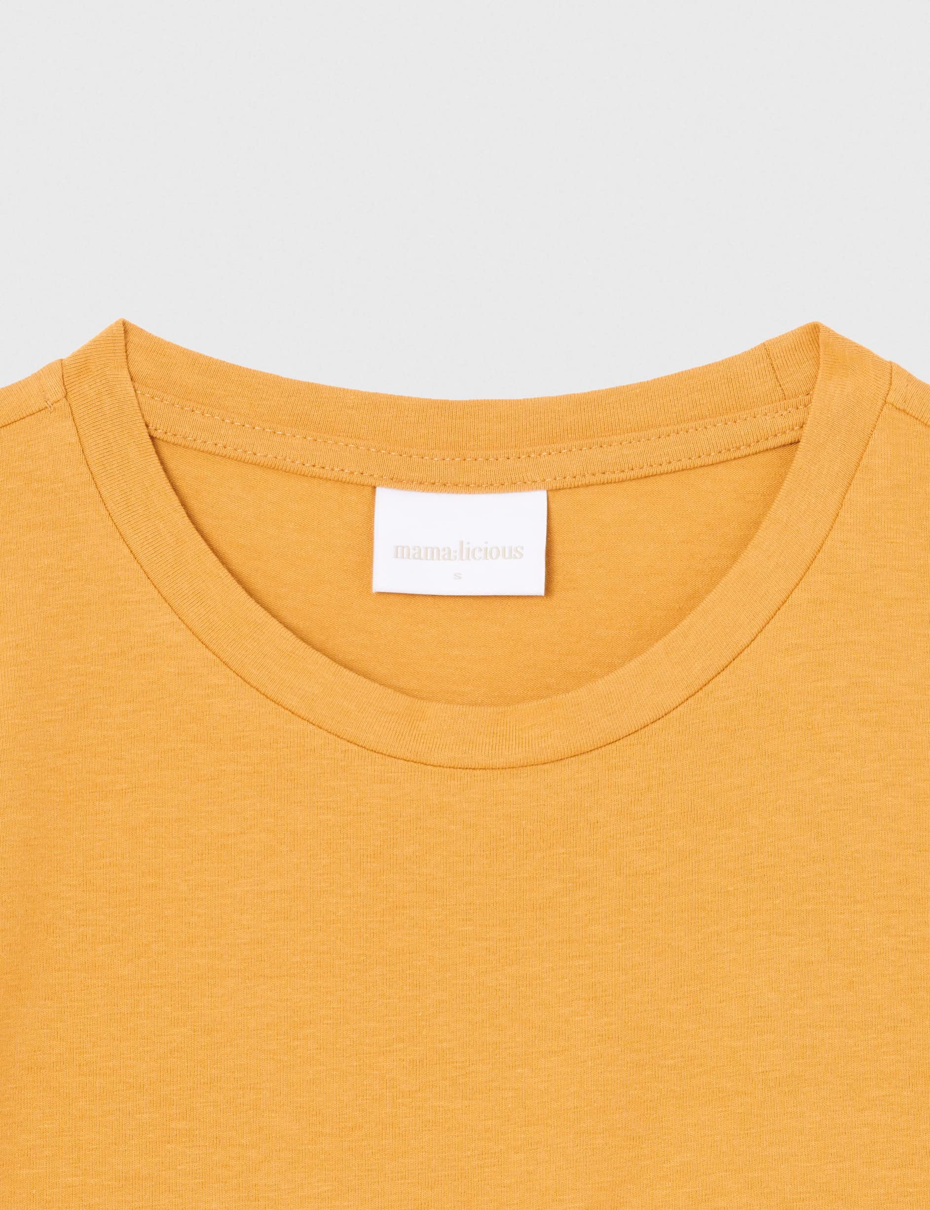 mamalicious-mlcamila-s-s-jrs-top-a-slim-fit-umstands-t-shirt-mit-mothers-schrift image 4