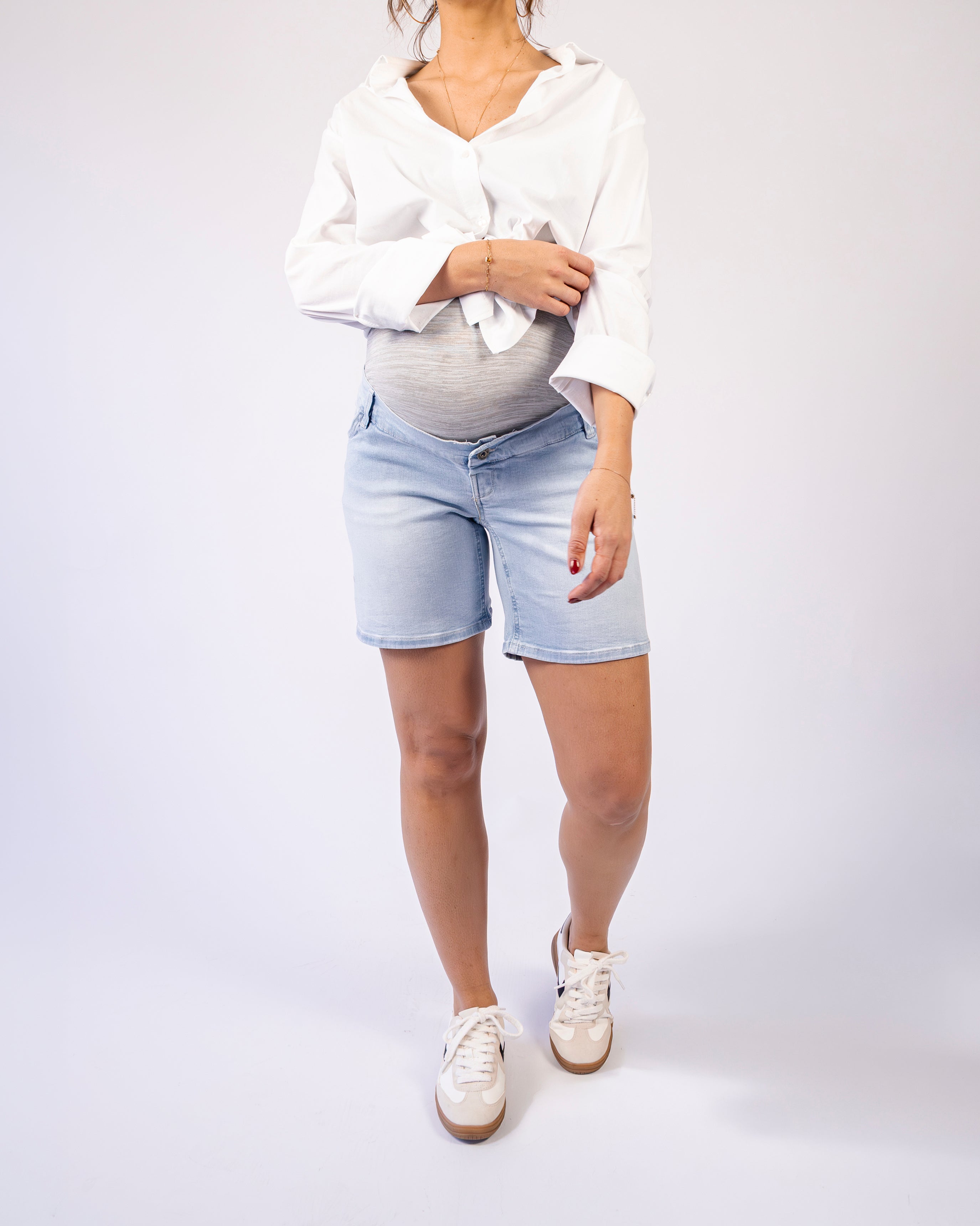 love2wait-jeans-short-long-light-wash-umstands-bermuda-mit-bauchband image 1