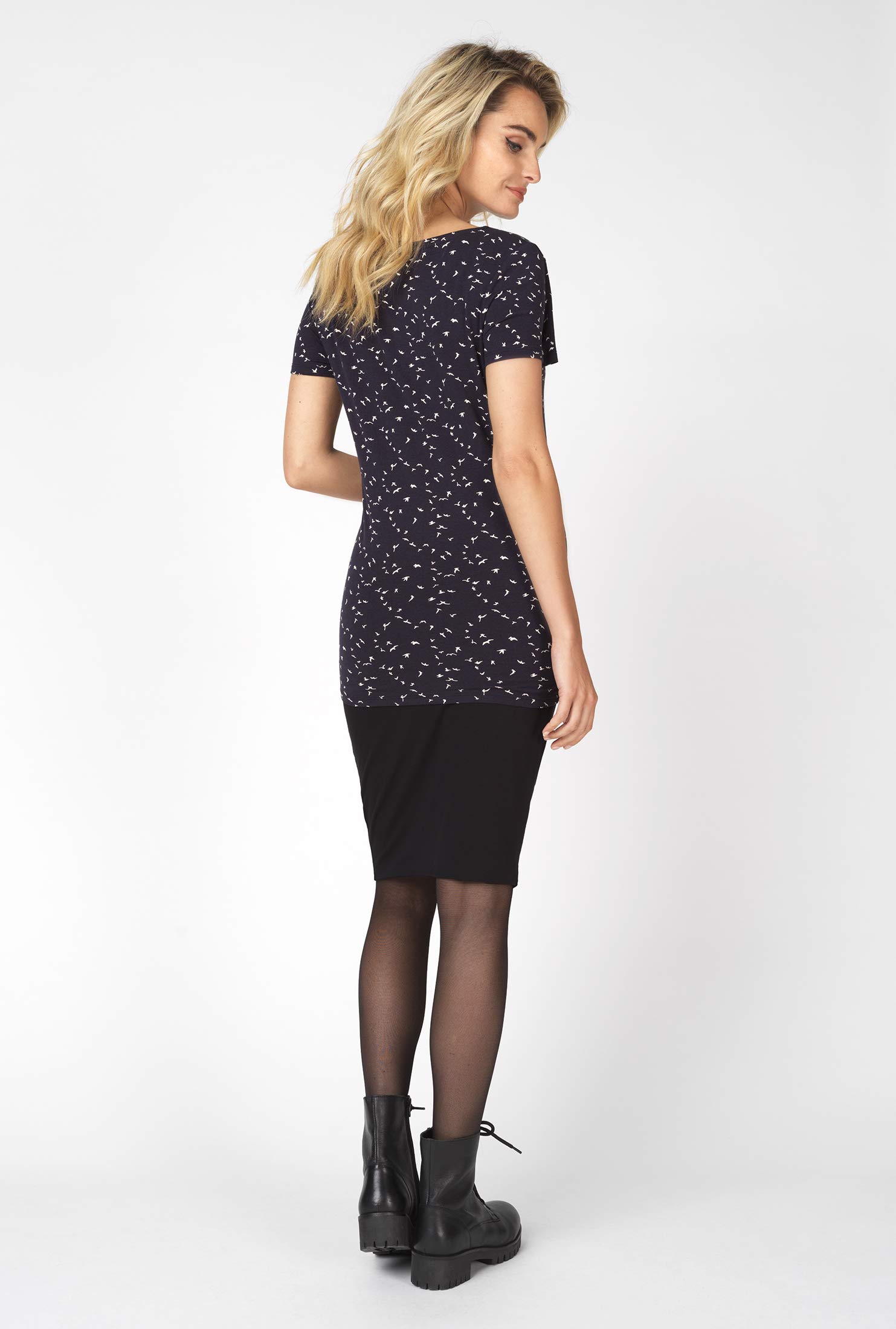 noppies-damen-tee-ss-v-neck-aop-rome-umstands-t-shirt-mit-v-ausschnitt image 5
