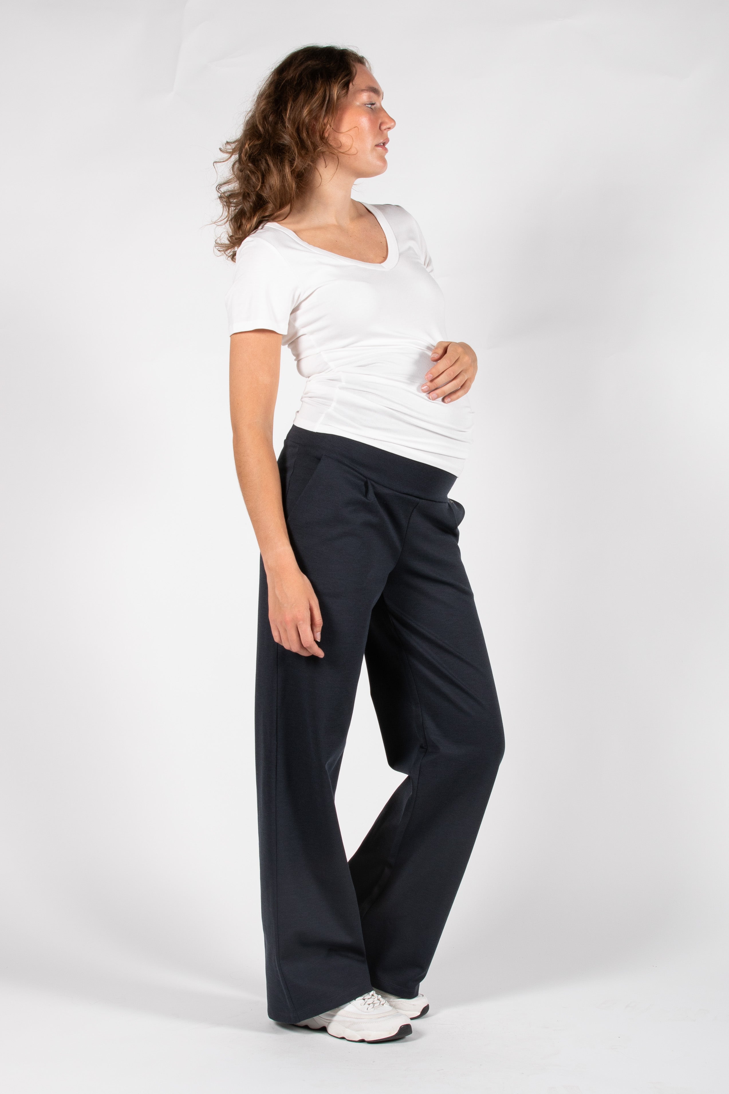 love2wait-pants-wide-leg-umstandsbrotre-mit-weitem-bein-und-angearbeitetem-bauch image 1