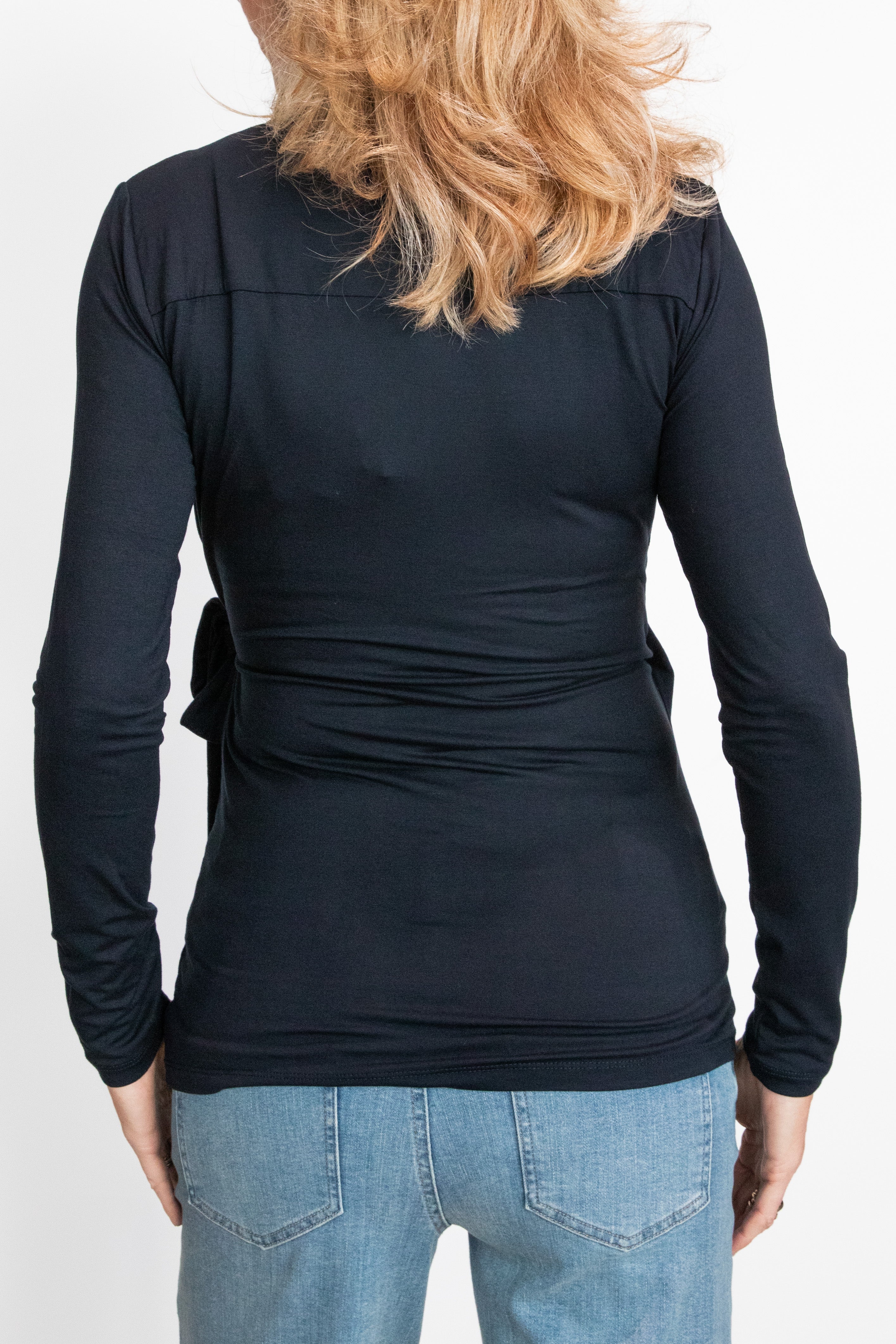 love2wait-bluse-sophia-lang-rmelig-mit-reverskragen-aus-ecovero-in-navy image 3