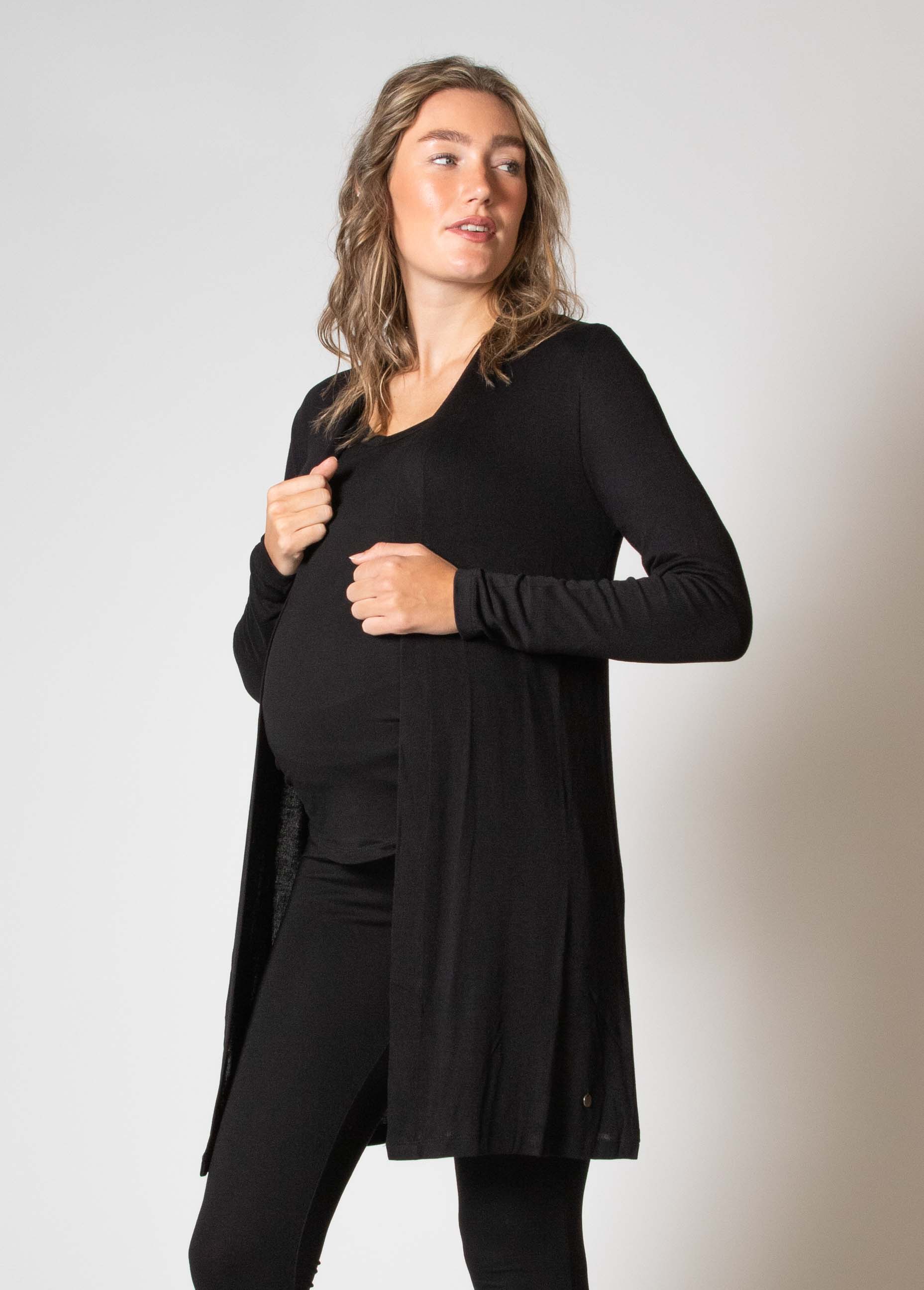 love2wait-strickjacke-b999061-004-schwarz-lang-geschnittene-cardigan-bis-knieh-h image 3