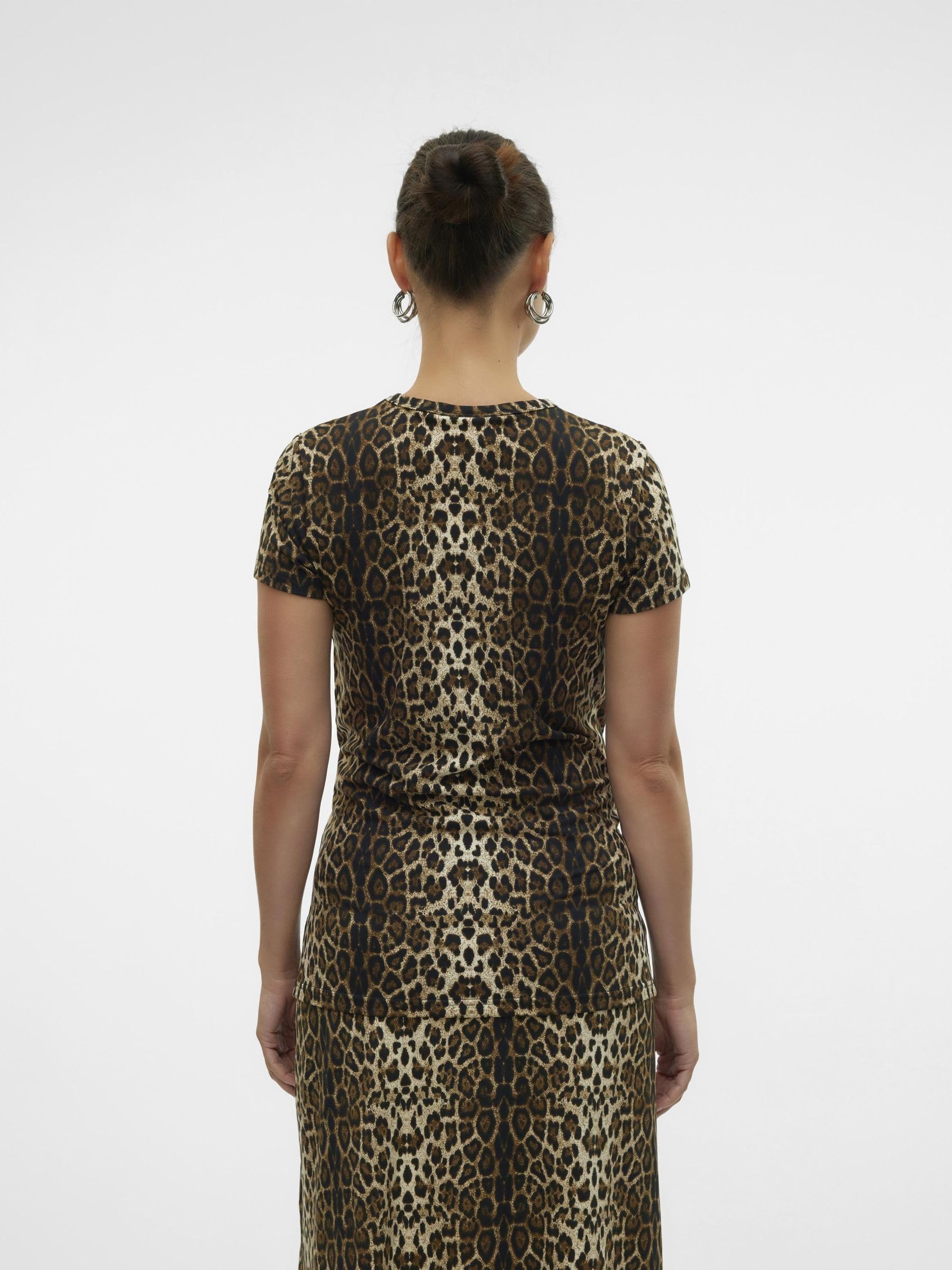 mamalicious-damen-umstandsbluse-kurzarm-top-mit-rundhals-und-allover-print image 3